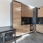 Wagrowska Modern Apartment