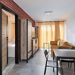 Wagrowska Modern Apartment